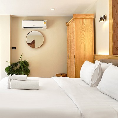 Superior King Room